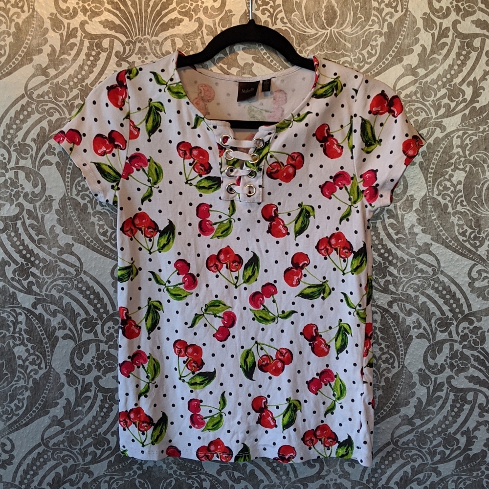 Lace up 🍒 polka dot tee